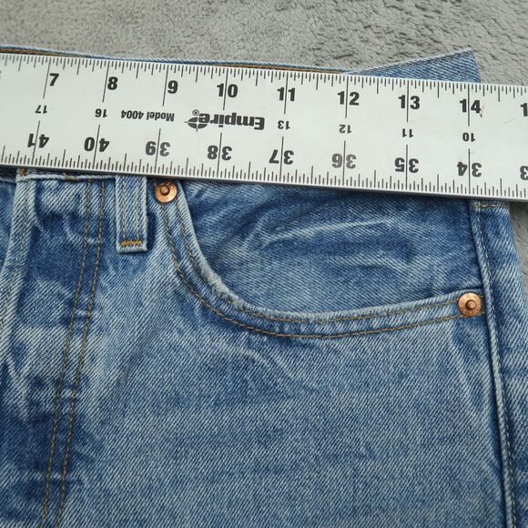 Levi's 501's Jeans Women's Size 26 High-Rise Skinny Denim 28" Inseam Destroyed - Picture 4 of 16